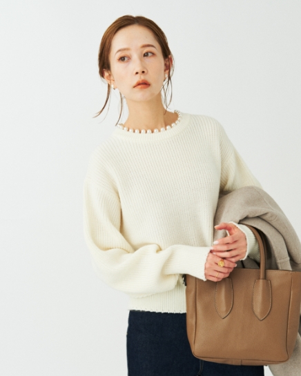 01 Feminine
