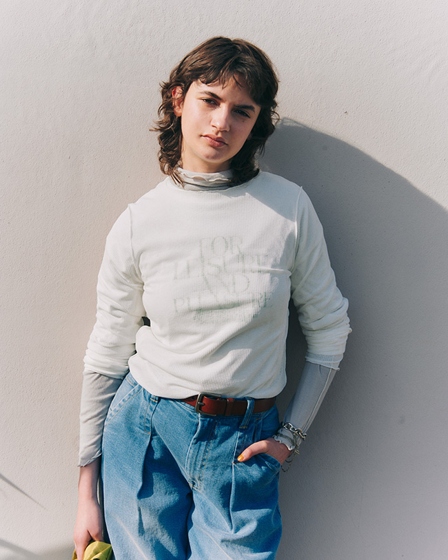 LOOK 2
