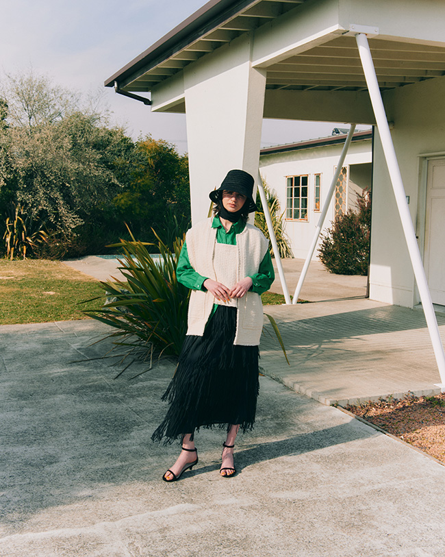 LOOK 4