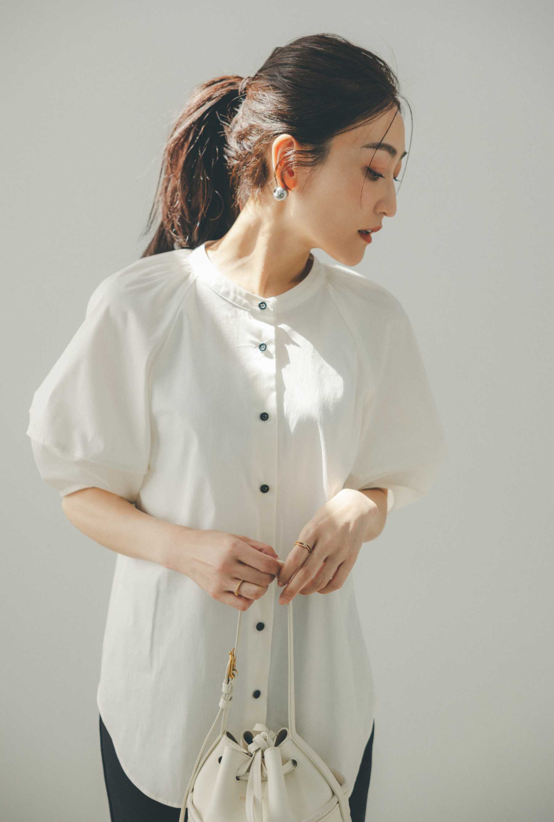 detachable collar blouse