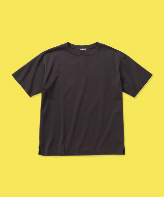 ＜JOURNAL STANDARD relume＞のTシャツ