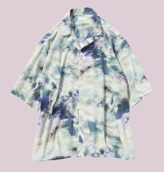 テロッテロな柄シャツ