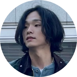 内山 亮平