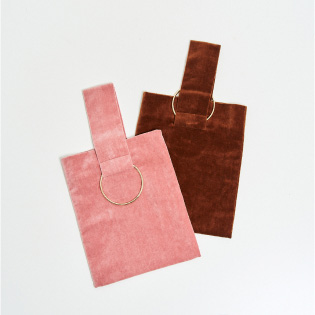 ERET.H SAC CARE'E