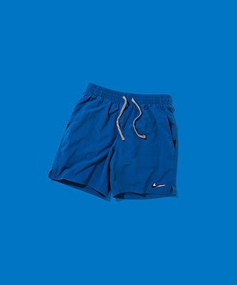 〈NIKE SWIM〉 × 〈EDIFICE〉のショーツ