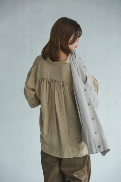 FEMININE SHIRT EARLY AUTUMN